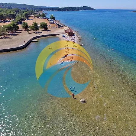 Valbandon 1483 Διαμέρισμα